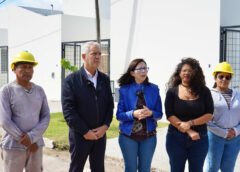 Alak y Batakis recorrieron el avance de 175 viviendas con fuerte impacto social en Romero