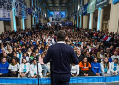 Kicillof lanzó el MDF Salud en La Plata y apuntó contra el ajuste de Milei: «Este plan económico es el que enferma»