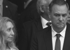 El peor momento de Manuel Adorni: la Justicia duda de su declaración jurada y se agrietan los respaldos aliados