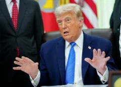 Donald Trump exige a Irán la reapertura del Estrecho de Ormuz tras el fin de la tregua