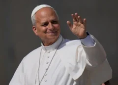 El papa León XIV evoluciona favorablemente tras una cirugía pulmonar: el Vaticano informó que pasó una noche “tranquila”