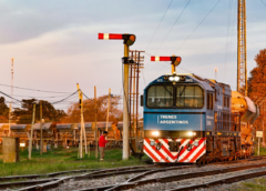 El Gobierno oficializó la privatización del Belgrano Cargas por 50 años e incluyó beneficios del RIGI para atraer inversores