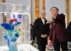 Alak inauguró la muestra fotográfica “40 años de vacaciones” de Andrés Compagnucci