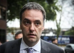 La Justicia comenzó a peritar las ocho billeteras de bitcoins de Manuel Adorni